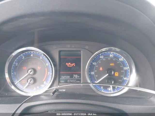 Toyota COROLLA LE 2018 2T1BURHE7JC110584 Image 7