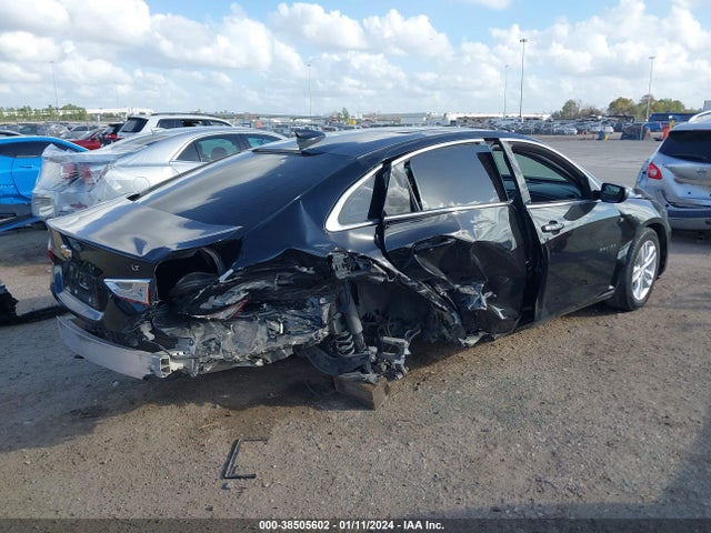 Chevrolet MALIBU LT 2018 1G1ZD5ST5JF147678 Image 4