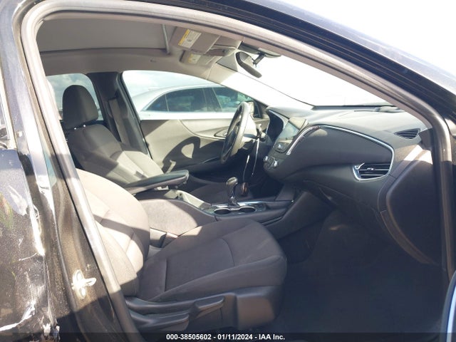 Chevrolet MALIBU LT 2018 1G1ZD5ST5JF147678 Image 5