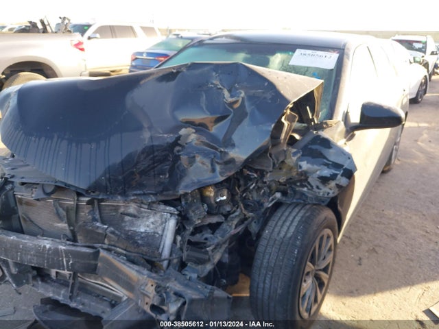 Toyota CAMRY LE 2017 4T1BF1FK4HU453074 Image 2
