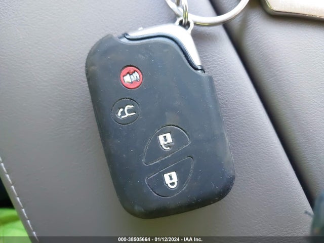 JTJBM7FX9J5196922 Lexus 460