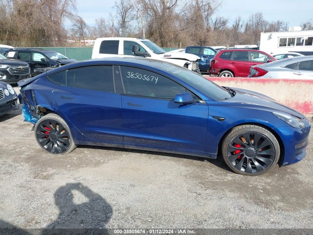 Tesla Model 3 Performance Dual Motor All-wheel Drive 2023 5YJ3E1EC9PF420827 Image 14