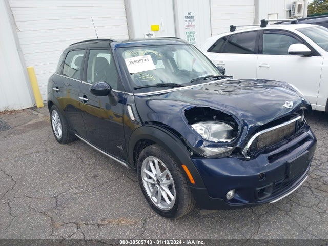 2016 MINI COUNTRYMAN WMWZC5C56GWU20112 Photo 0