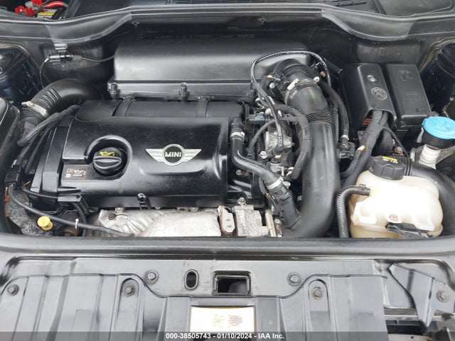 2016 MINI COUNTRYMAN WMWZC5C56GWU20112 Photo 9