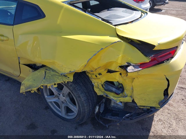 Chevrolet Camaro 1lt 2018 1G1FB1RXXJ0173965 Image 6