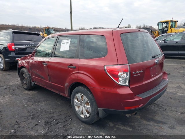 2010 SUBARU FORESTER 2.5X VIN: JF2SH6AC3AH745777