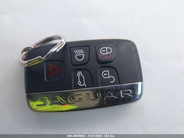 2018 JAGUAR F-PACE SADCL2FX0JA322478 Photo 10