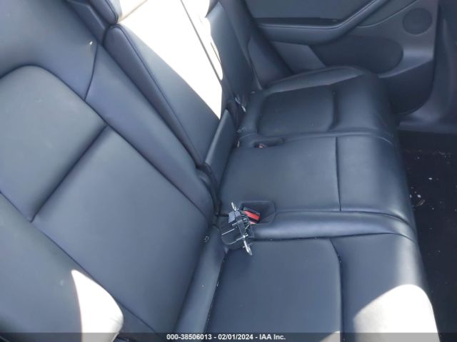 2021 TESLA MODEL Y 5YJYGAEE8MF251641 Photo 7