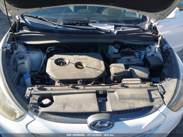 2014 HYUNDAI TUCSON GLS VIN: KM8JT3AF4EU944119