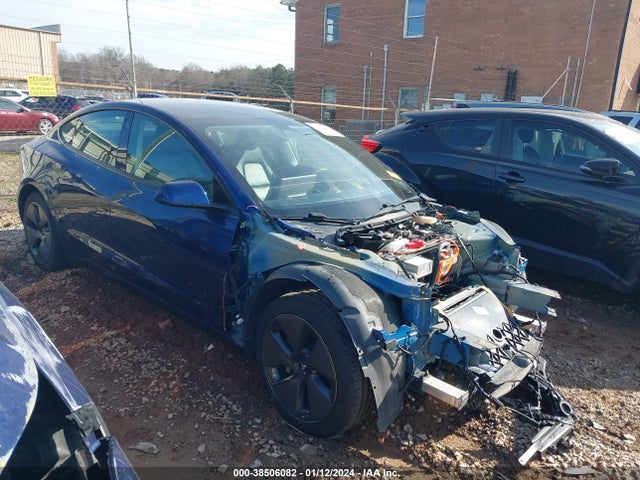 Tesla Model 3 Standard Range Plus Rear-wheel Drive 2021 5YJ3E1EAXMF850845 Image 1