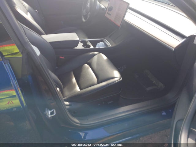Tesla Model 3 Standard Range Plus Rear-wheel Drive 2021 5YJ3E1EAXMF850845 Image 5