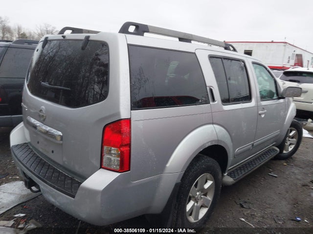 2011 NISSAN PATHFINDER SV VIN: 5N1AR1NB6BC635523