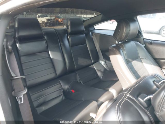 1ZVBP8AM7E5253568 Ford Mustang V6 Premium