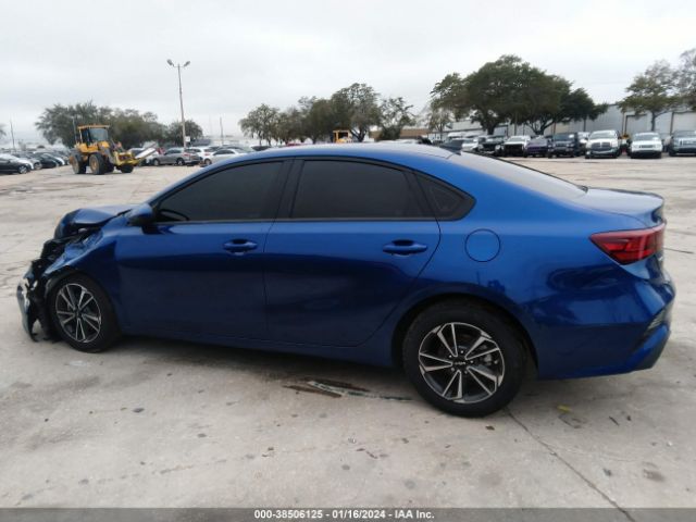 3KPF24AD5NE493704 KIA Forte Lxs