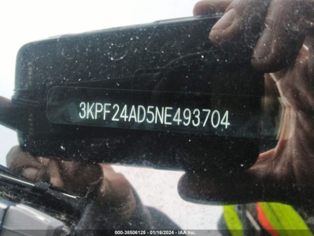 3KPF24AD5NE493704 KIA Forte Lxs