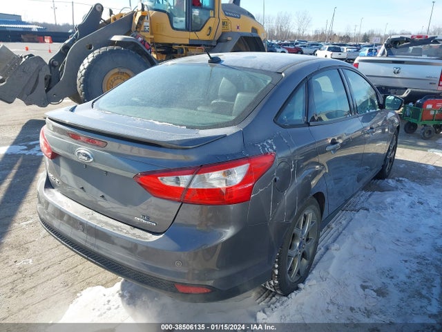 2014 FORD FOCUS SE VIN: 1FADP3F26EL106553