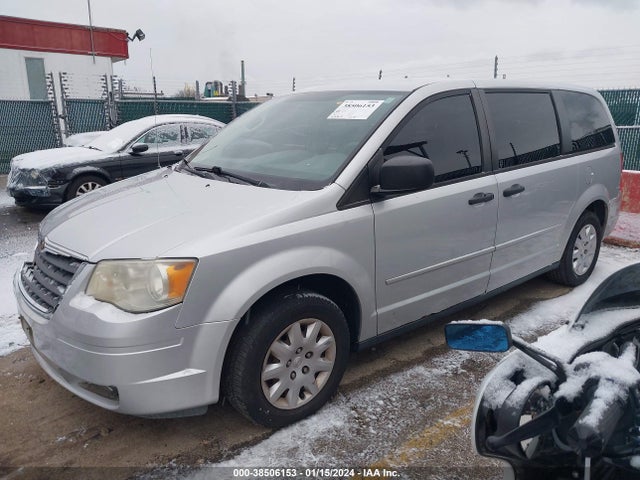 2008 CHRYSLER TOWN & COUNTRY LX VIN: 2A8HR44H58R675031