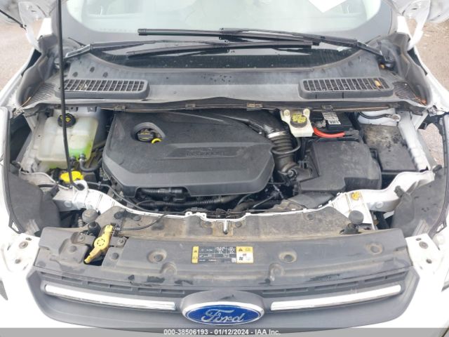 1FMCU0GXXEUE34040 Ford ESCAPE SE