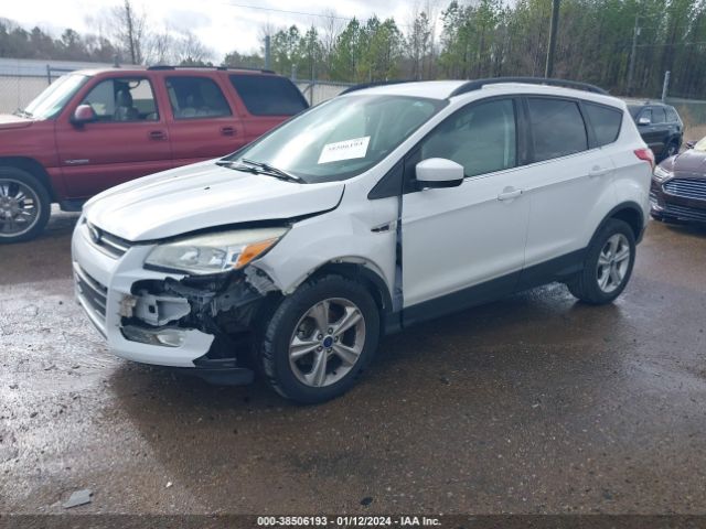 1FMCU0GXXEUE34040 Ford ESCAPE SE