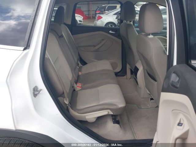 1FMCU0GXXEUE34040 Ford ESCAPE SE