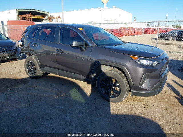 Toyota RAV4 LE 2022 2T3H1RFVXNW215847 Image 14