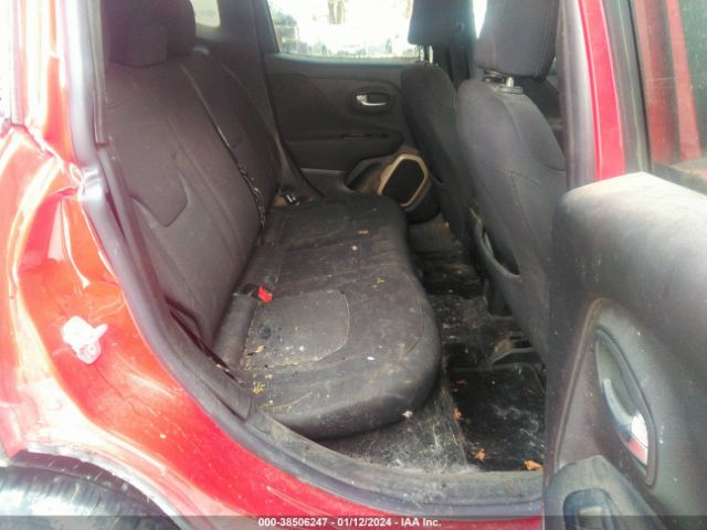 ZACCJBBT2FPB30734 Jeep Renegade Latitude