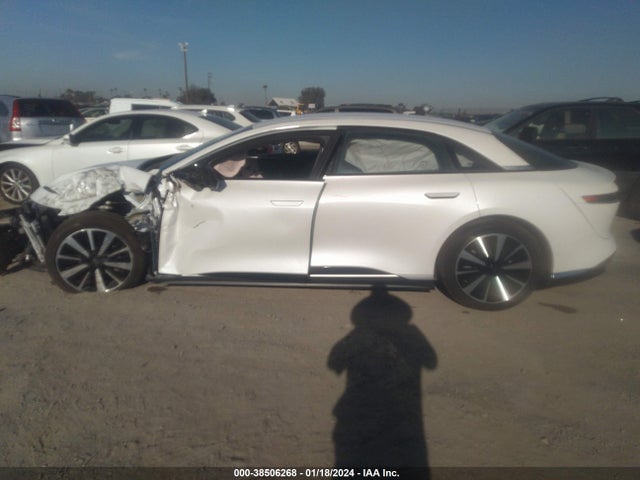 Lucid Air Pure 2023 50EA1PFA1PA006707 Image 14