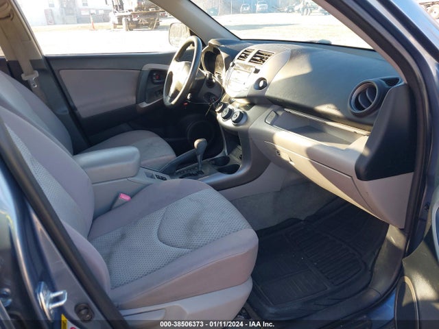2008 TOYOTA RAV4 VIN: JTMBD33V286060151