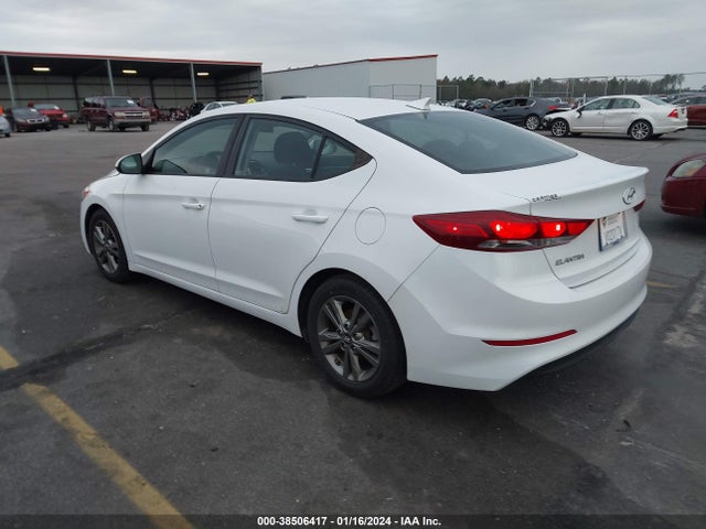 2018 HYUNDAI ELANTRA SEL VIN: 5NPD84LF8JH244405