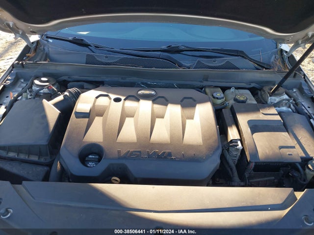 Chevrolet IMPALA 1LT 2018 2G1105S38J9120945 Image 10