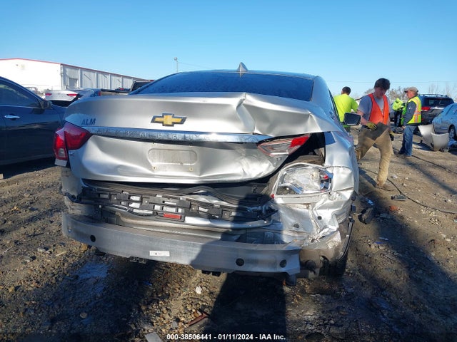 Chevrolet IMPALA 1LT 2018 2G1105S38J9120945 Image 6