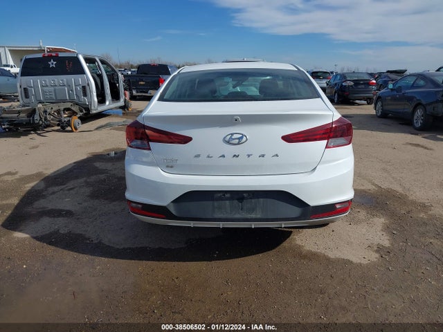 Hyundai ELANTRA SE 2020 5NPD74LF0LH500493 Image 16