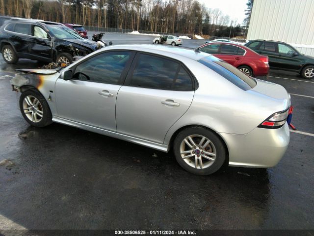 2011 SAAB 9-3 YS3FA4CY4B1305085 Photo 2