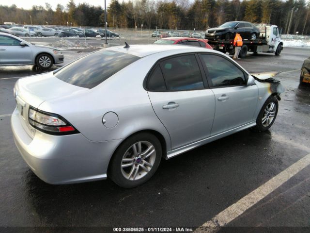 2011 SAAB 9-3 YS3FA4CY4B1305085 Photo 3