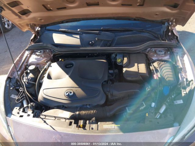 SJKCH5CR2HA016605 Infiniti Qx30 Premium