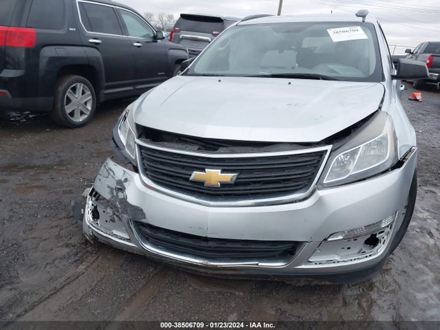 Chevrolet Traverse Ls 2017 1GNKRFED9HJ148495 Image 6