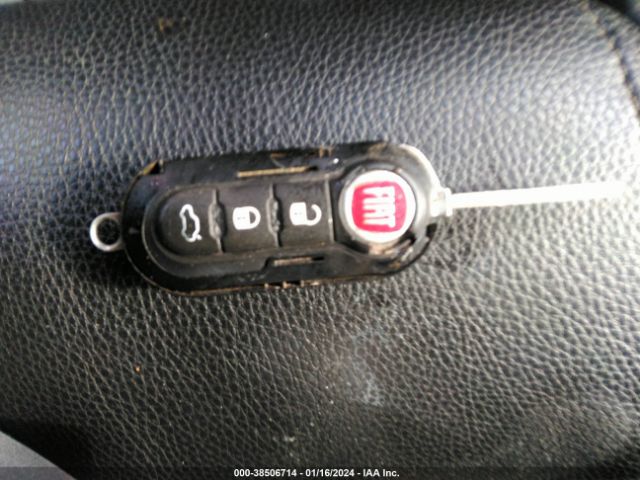 3C3CFFBR3FT657286 Fiat 500 SPORT
