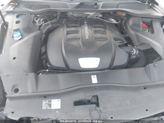 2016 PORSCHE CAYENNE WP1AF2A27GKA40779 Photo 9