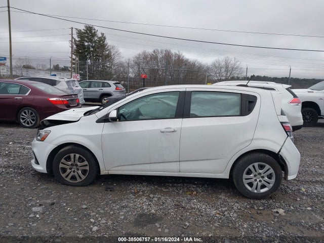 Chevrolet Sonic Lt Auto 2017 1G1JG6SH2H4155166 Image 14