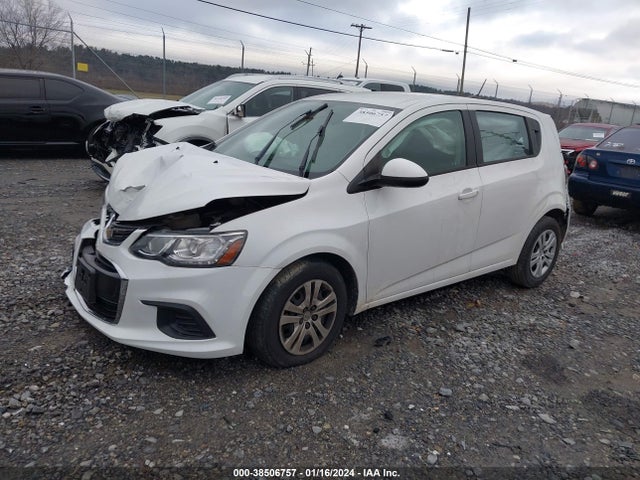 Chevrolet Sonic Lt Auto 2017 1G1JG6SH2H4155166 Image 2