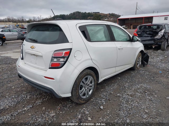Chevrolet Sonic Lt Auto 2017 1G1JG6SH2H4155166 Image 4