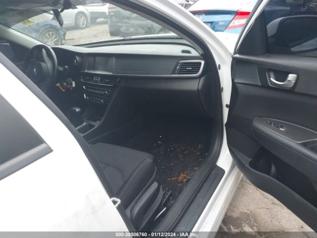 5XXGT4L18JG202621 KIA Optima Lx Turbo