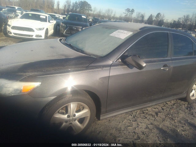 Aukcja sprzedaży 2011 Toyota Camry Se, vin: 4T1BF3EK4BU145178, numer aukcji: 38506832