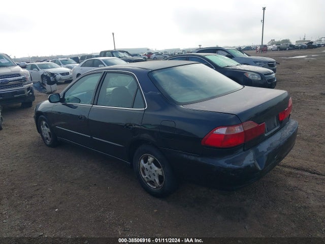 2000 HONDA ACCORD 2.3 EX VIN: JHMCG5566YC033533