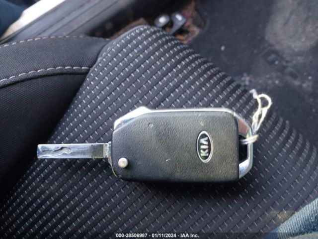 3KPF24AD7KE097396 KIA FORTE FE