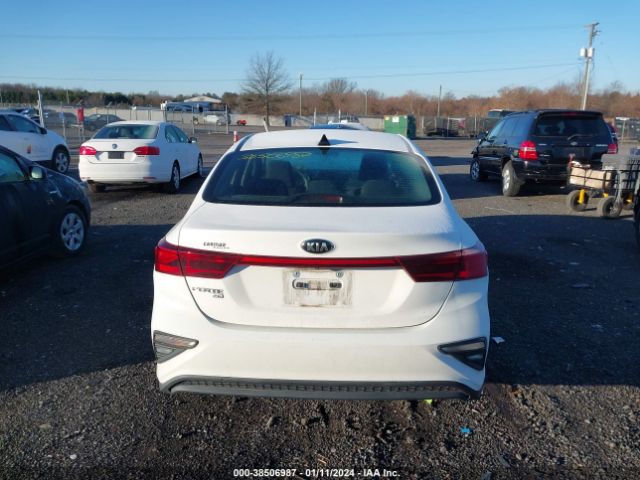 3KPF24AD7KE097396 KIA FORTE FE