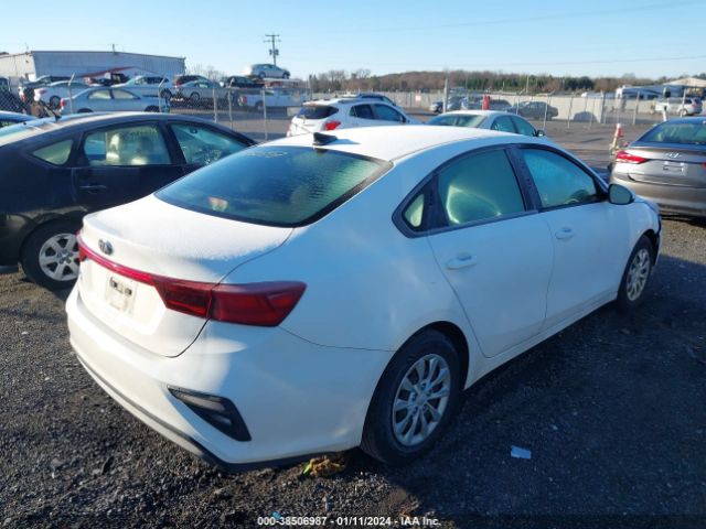 3KPF24AD7KE097396 KIA FORTE FE