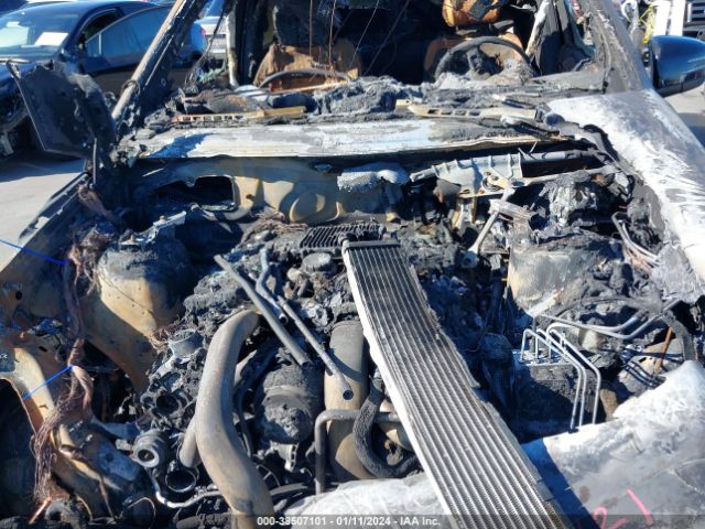 2017 MERCEDES-BENZ AMG GLS 63 4JGDF7FE0HA816915 Photo 9