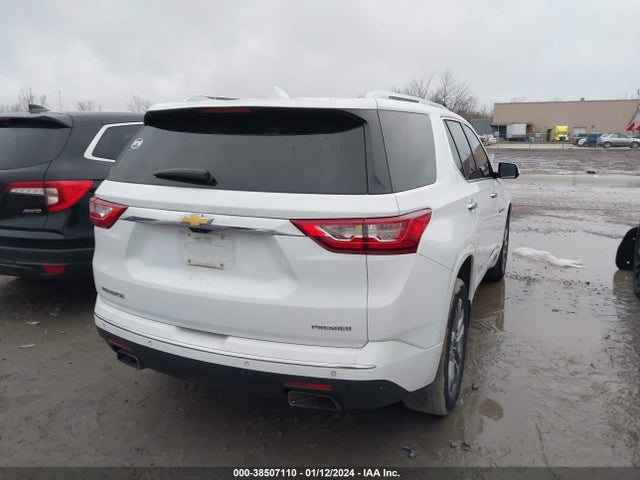 Chevrolet Traverse Premier 2019 1GNERKKWXKJ160383 Image 17