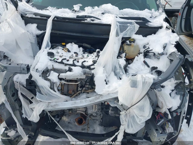 3GKALMEV4LL114943 GMC Terrain Fwd Sle